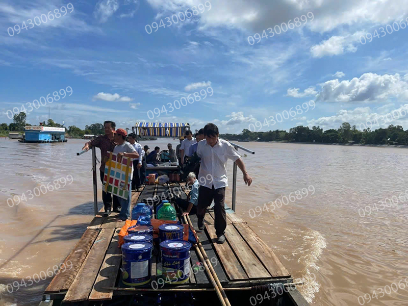 Sơn dầu Naco