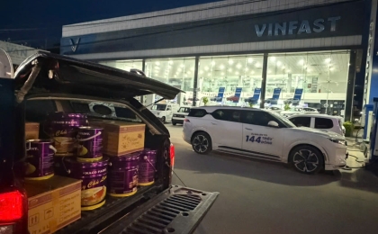 SƠN EPOXY NACO CHO HỆ THÔNG BÃI ĐẬU XE SHOWROOM VINFAST